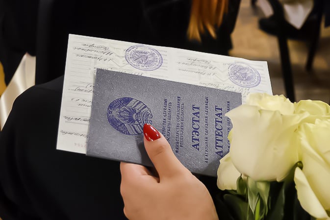 Купить диплом журналиста по низкой цене и быстрее стать профессионалом